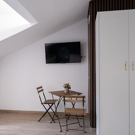 Coraline Deluxe Rooms Кастелламмаре-ді-Стабія Екстер'єр фото