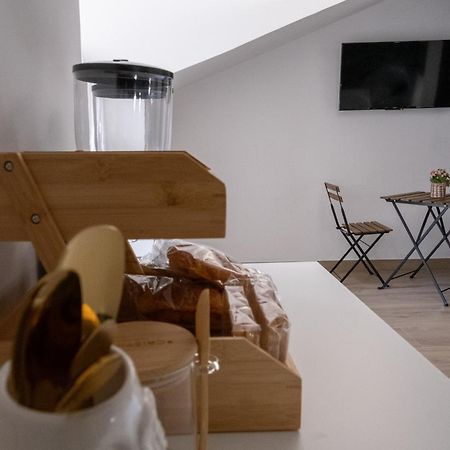 Coraline Deluxe Rooms Кастелламмаре-ді-Стабія Екстер'єр фото