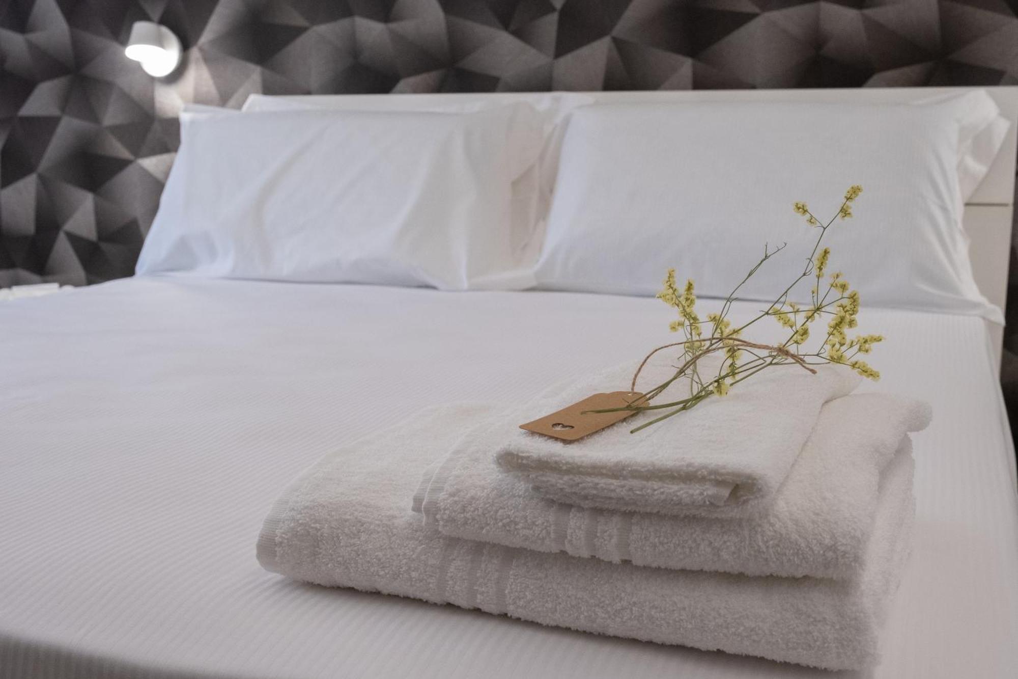 Coraline Deluxe Rooms Кастелламмаре-ді-Стабія Екстер'єр фото